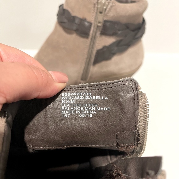 White Mountain Wedge Suede Bootie - Picture 4 of 7